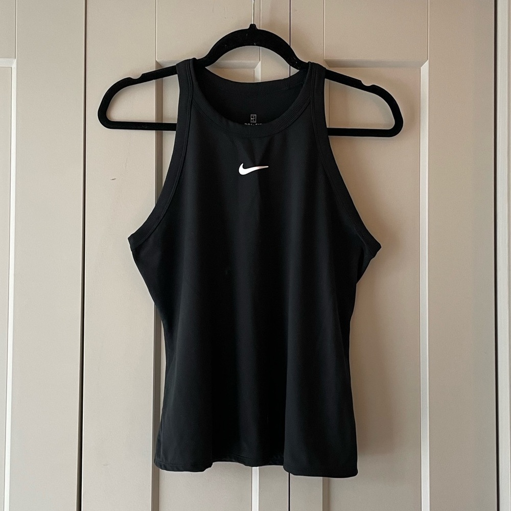 Nike dri fit tank black size M
